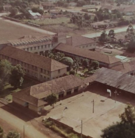 || Colégio La Salle na cidade de Toledo,  em foto de 1960.
Imagem: Acervo Omero Renato Bordin - FOTO 6 -