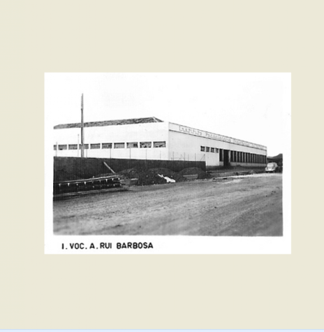 || Colégio Luterano Rui Barbosa, de Marechal Cândido Rondon (PR), na década de 1960. 
Imagem:  Acervo Família Seyboth - FOTO 7 -