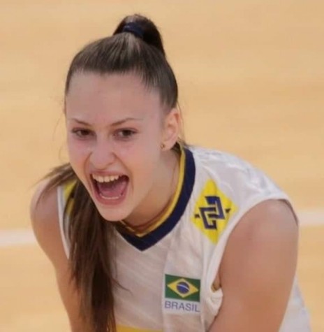 || Atleta rondonnse Ana Luiza Rüdiger que foi convocada para a Seleção Brasileira de Vôlei, em abril de 2021.
Imagem: Acervo O Presente - FOTO 15 - 