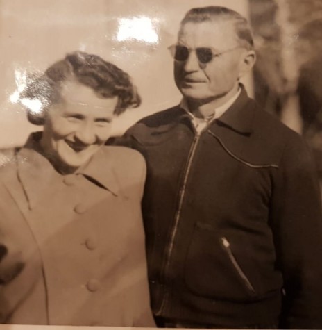 Pioneiro rondonense Bertoldo Guthoff com a esposa Hedwig, ele falecido em dezembro de 1989.
Imagem: Acervo Marylis Cristina Zeni Kretzmann - FOTO 3 - 