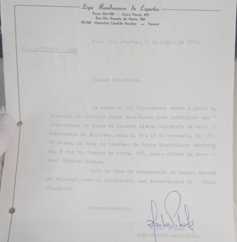 || Cópia do convite expedido pela Liga Rondonense de Esportes para a posse da nova diretoria, em março de 1980.
Imagem: Acervo Câmara Municipal de Marechal Cândido Rondon - FOTO 11 -