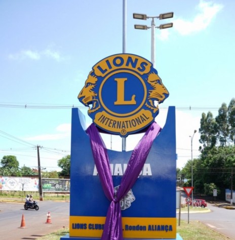 || Obelisco do LionS Clube Marechal Cândido Rondon Aliança inagurado em dezembro de 2022.
Imagem: Acervo O Presente - FOTO 29 - 