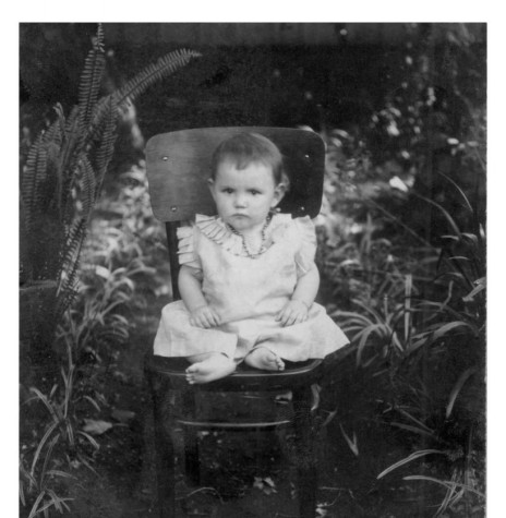 || Pioneira rondonense Maria Dalita Witeck, nascida em fevereiro de 1933, em Alto Veado (agora município de Peritiba - SC).
Imagem: Acervo pessoal - FOTO 4 - 