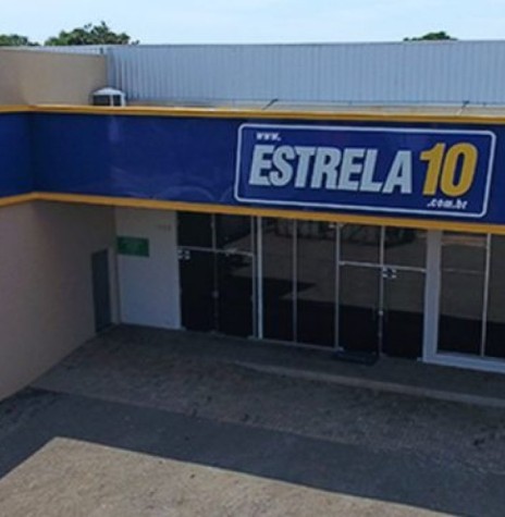 || Fachada da loja Estrela 10 na cidade de Marechal Cândido Rondon, à Avenida Maripá 1390, desativada em maio de 2023.
Imagem: Acervo O Presente On-line - FOTO 11 -