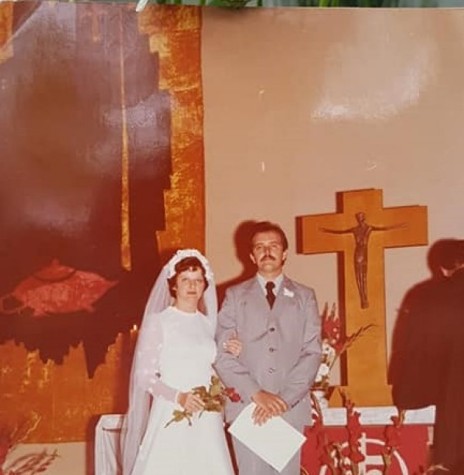 || Noivos Berty e Ireneo Karnopp que casaram em maio de 1978. 
Imagem: Acervo do casal - FOTO 16 -