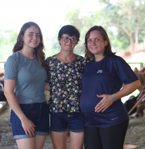 || Rondonense Liria Teresinha Horn Gunkel e suas duas filhas, ela destaca pela Copagril pelo 
