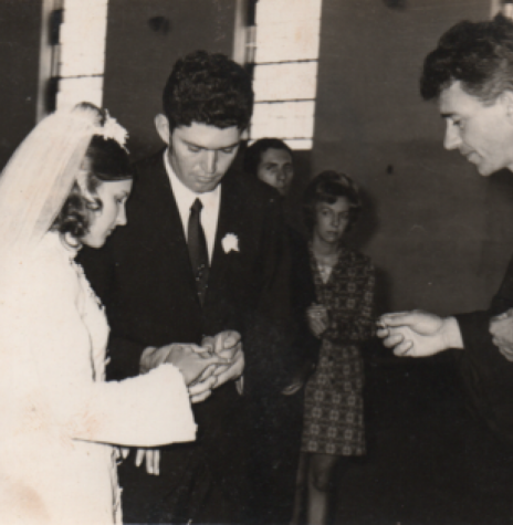 || Casamento religioso de Ledi Thums e Bruno Stoef, em maio de 1972. 
Imagem: Acervo da família - FOTO 14 - 
