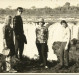 Jovens rondonenses em visita às Sete Quedas.
Da esquerda  a direita: Nercy Koch (casou-se com Arno Ritter), Dirceu da Cruz Vianna,  e as irmãs Rose Nacke (casou-se com Egon Wanderer) e  Marlene Nacke (casou-se com Laudelino Limberger). 