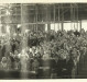 Culto na igreja ainda em construção da Comunidade Evangélica Martin Luther, no começo da década de 1960. 
