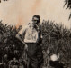 Outra imagem do pioneiro Alfredo Bausewein no começo de Marechal Cândido Rondon.