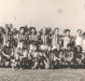 Outra formação de jogadores do Oeste Paraná FC, década de 1960. 
Da esquerda a direita:  1º - Dimas Batisti, 2º - não identificado, 3º - Guiñones (de origem paraguaia), 4º e 5º - não identificados, 6º - Rubens Luersen (foi por muitos anos contador da prefeitura de Marechal Cândido Rondon), 7º - Atilio Debona, 8º - Arno Roesler, 9ª - senhora não identificada, e 10º - Alfredo Bausewein. 
Agachados:  1º e 2º - não agachados, 3º - Márcio Lemke ( 
 Vaca Braba),  4º - não identificado, 6º - Harraldo Altmann, 7º - Rui Luersen e 8º e 9º - não identificados.  Menina também não identificada. 
