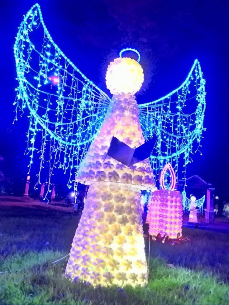 Anjo na Praça Dealmo Selmiro Poersch
Imagem: Imprensa PM-MCR
Crédito: Ademir Herrmann