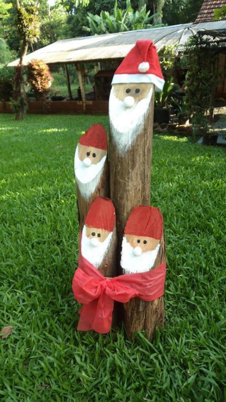 Decoração natalina no jardim do casal Hildor e Telci (Witeck) Dreyer, na Linha Palmital. 
Imagem: Acervo de Telci Dreyer