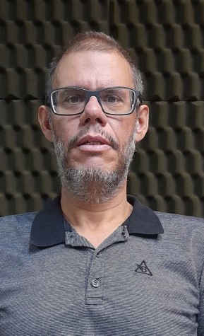 || Professor doutor Rodrigo Ribeiro Paziani.