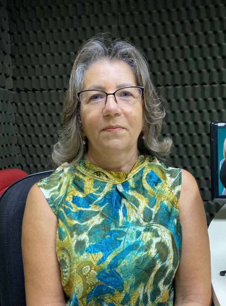 Professora  Ilda Bet, de Educação Especial