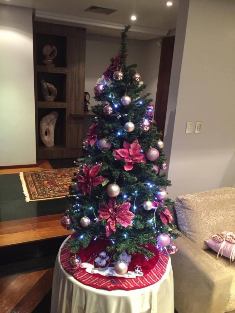Árvore de Natal do casal de empresários Osvino e Marlise Sulzbach Ricardi. 
Imagem: Acervo pessoal 