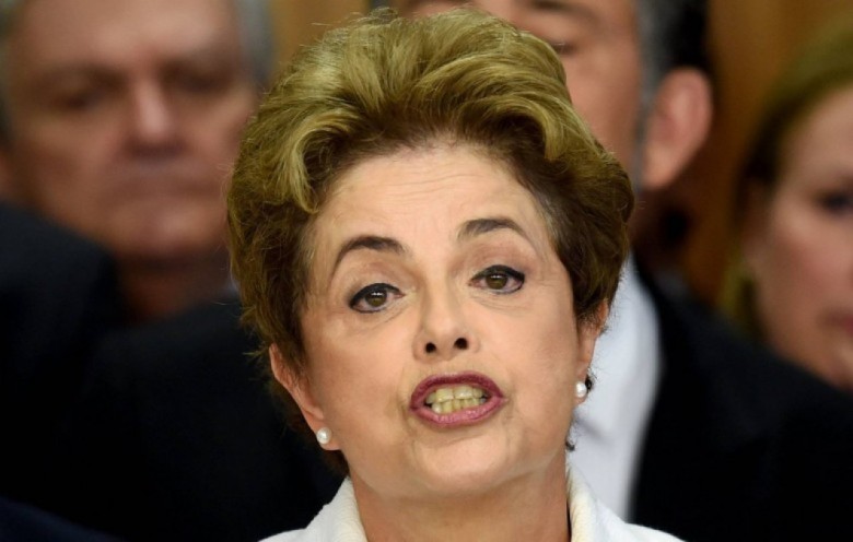 Dilma Rouseff asfastada temporiamente da Presidência da República, em 12 de maio de 2016.
Imagem: Acervo NBR Repórter. 