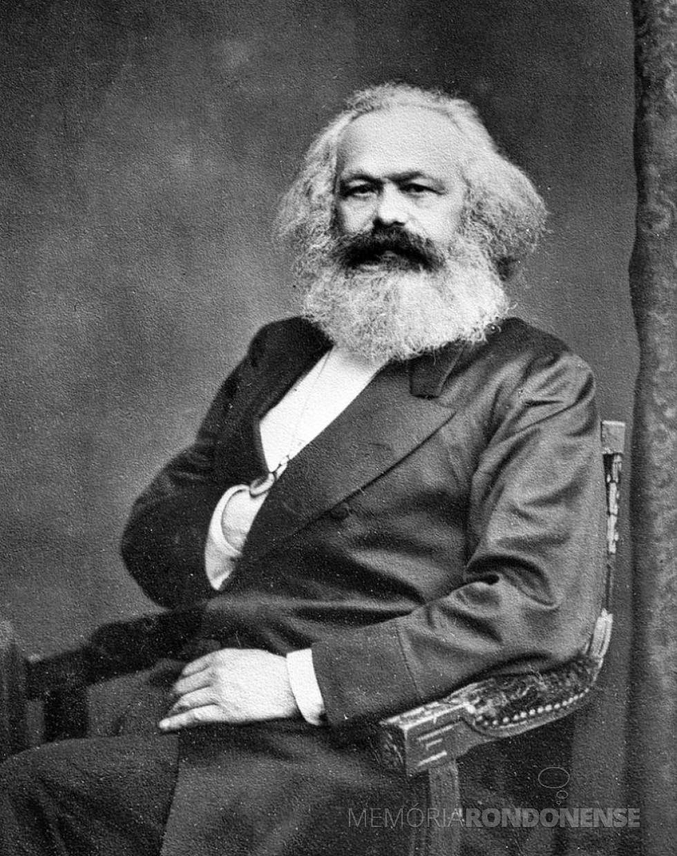 || Alemão Karl Marx, proponente da filosofia comunista, nascido em maio de 1818.
Imagem: Acervo Wikipédia - FOTO 2 -