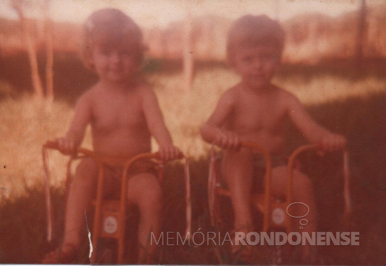 Os filhos Claci e Darci.