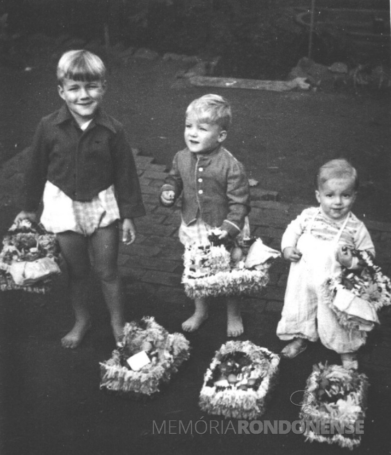 Dr. Hippi, Dieter e Matias na Páscoa de 1951,  em Ipira, SC.