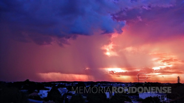 Imagem: Djonathan Engel. Vista a partir de um edifício da Rua Minas Gerais, entre as Ruas D. João VI e Men de Sá.