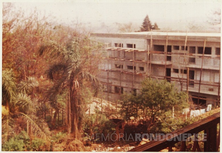 4º etapa da ampliação do Hospital e Maternidade Filadélfia, em  1977.
