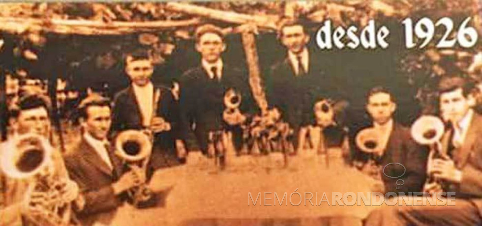 Banda Teifke em 1926.
Da esquerda à direita: Alfredo Litz, Athur Bonnes, Arthur Teifke, Alberto Teifke, Alfredo, Julio Schöne e Oto Lösch.