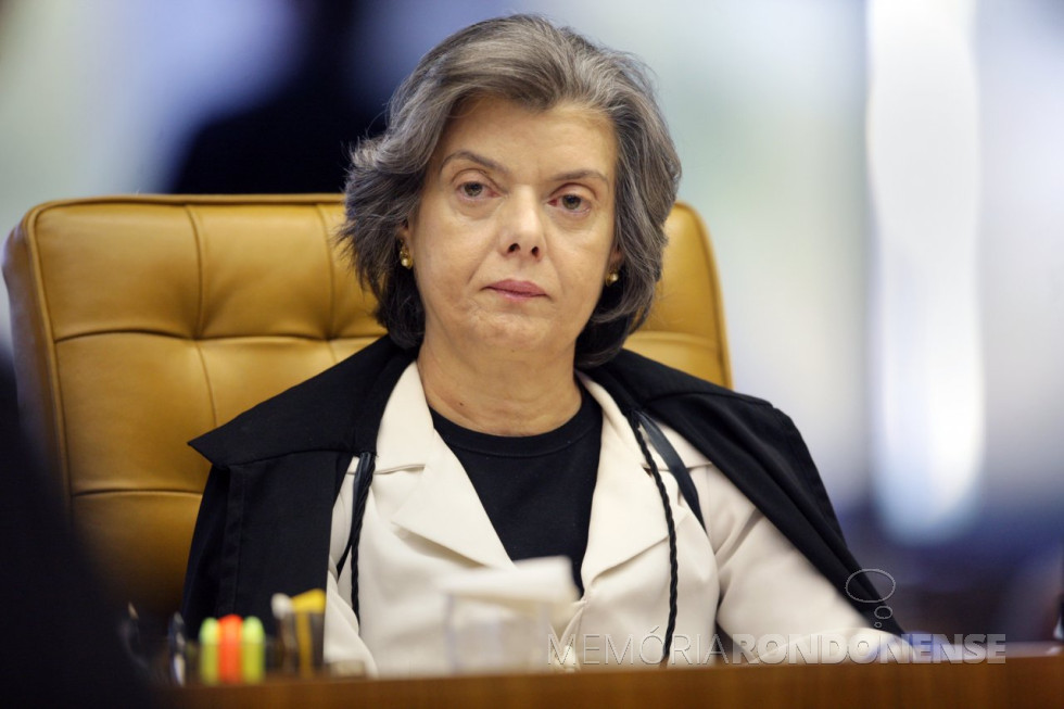 || Ministra Cármen Lúcia Antunes Rocha, presidente do Supremo Tribunal Federal que suspendeu, em parte, o decreto presidencial de indulto de Natal do presidente Michel Temer.
Imagem: Acervo STF - FOTO 14 -