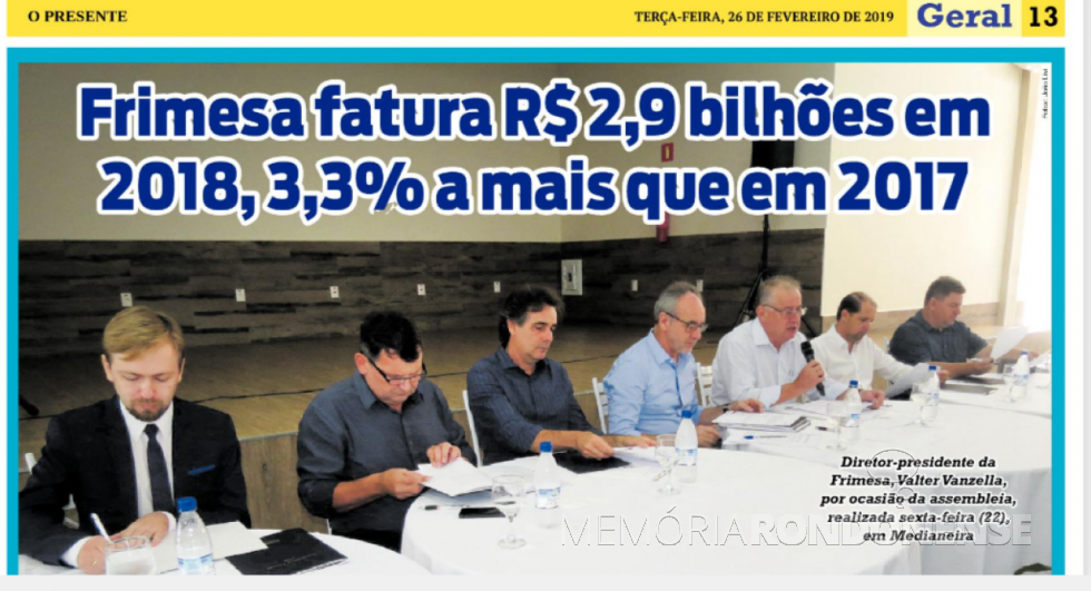 || Primeira parte do destaque do jornal o Presente referente a Assembleia Geral Ordinária da Cooperativa Central Frimesa, em fevereiro de  
Imagem: Acervo O Presente - FOTO 8 -