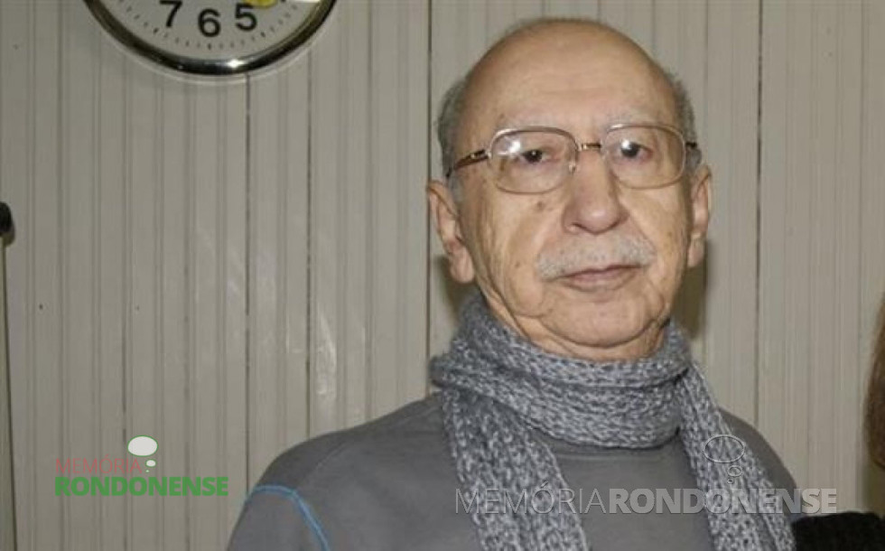 || Cartorário Levi Martins Gomes,  do Cartório de Registro Civil Títulos e Documentos e  Pessoa Jurídica de Marechal Cândido Rondon, nascido em janeiro de 1932. 
Imagem: Acervo O Presente - FOTO 1 -