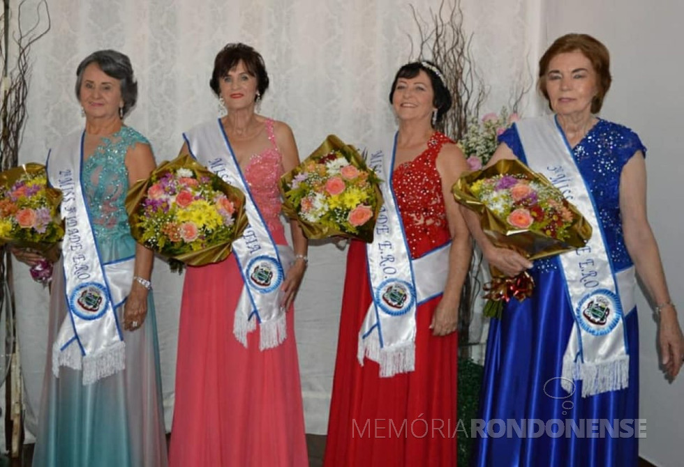 || Vencedoras do concurso de Miss Terceira Idade 2018, de Entre Rios do Oeste:
Da esquerda a direita: 2ª princesa, Lucia Araci Zarth; Miss Simpatia, Liani Kurtz; Miss Terceira Idade, Ila Maria Joner; e 1ª Princesa, Arlete Gerlach Fischborn.
Imagem: Acervo Marechal News - FOTO 19 -