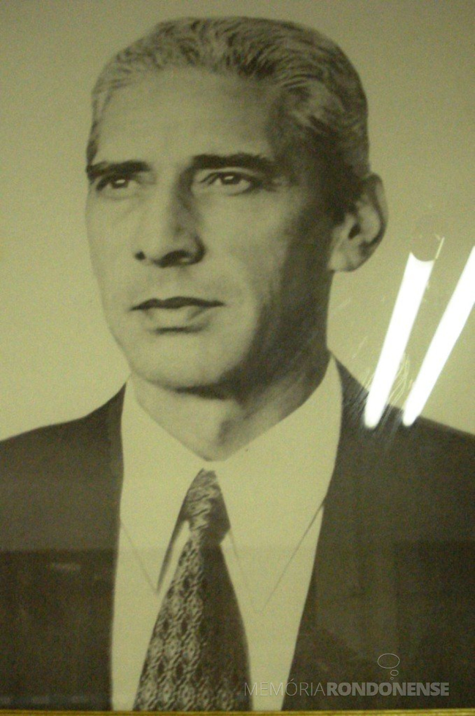 || Professor Pedro Viriato Parigot de Souza, 41º governador do Paraná, falecido em julho de 1973.
Imagem: Acervo pvparigotsouza.webnode.com.br - FOTO 6 -