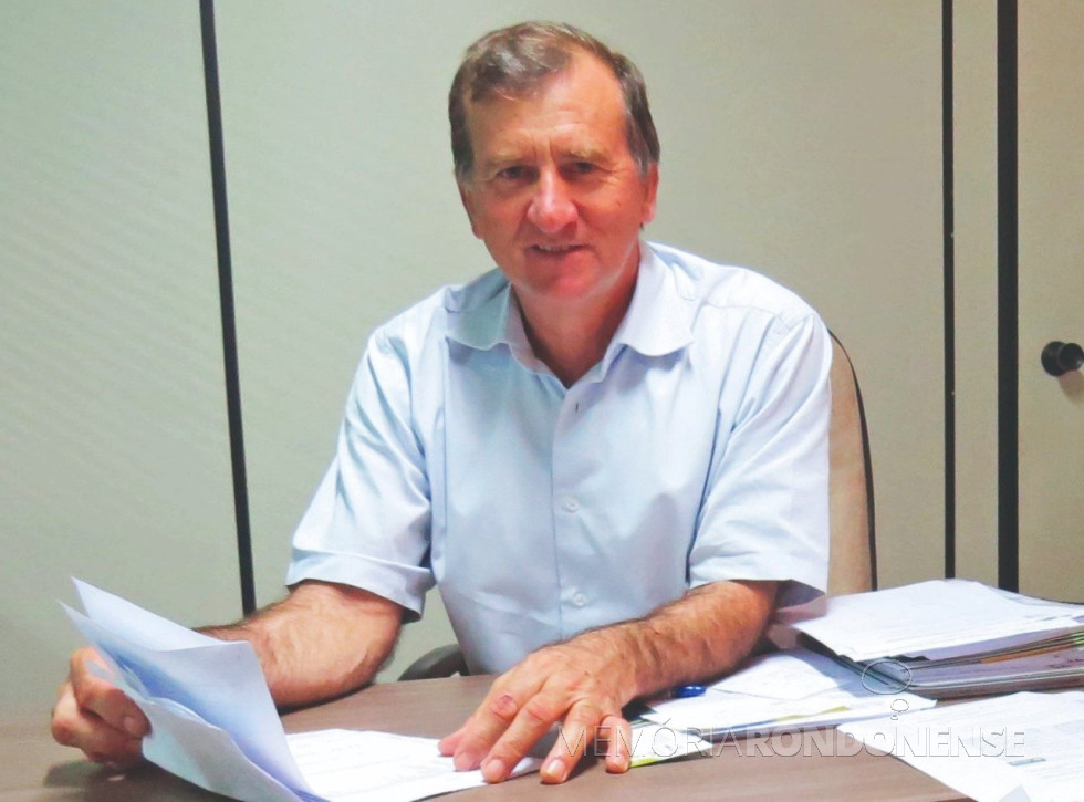 || Dante Roque Tonezer que assumiu a Secretaria do Governo da municipalidade de Marechal Cândido Rondon, em setembro de 2019.
Imagem:Acervo O Presente - FOTO 20 -