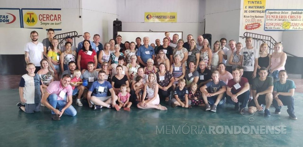 || Participantes do 1º Encontro da Família Berwaldt.
Imagem: Acervo Laci Berwaldt- FOTO 9 - 