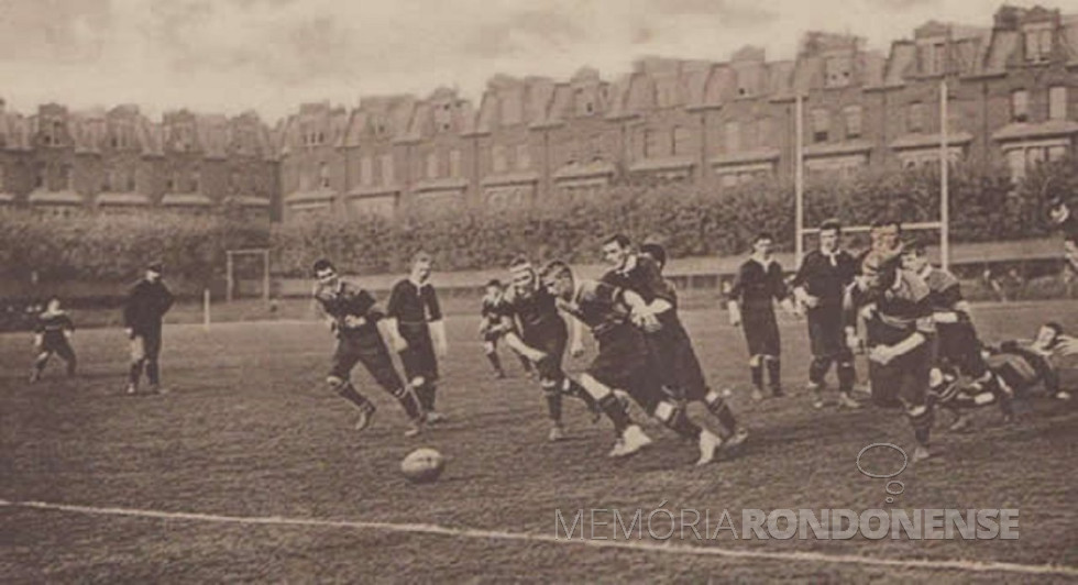 || Jogo entre as equipes das Companhia de Gás e a São Paulo Railway considerada a primeira partida de futebol no Brasil, em abril de
Imagem: Acervo FM Rural - FOTO 3 -