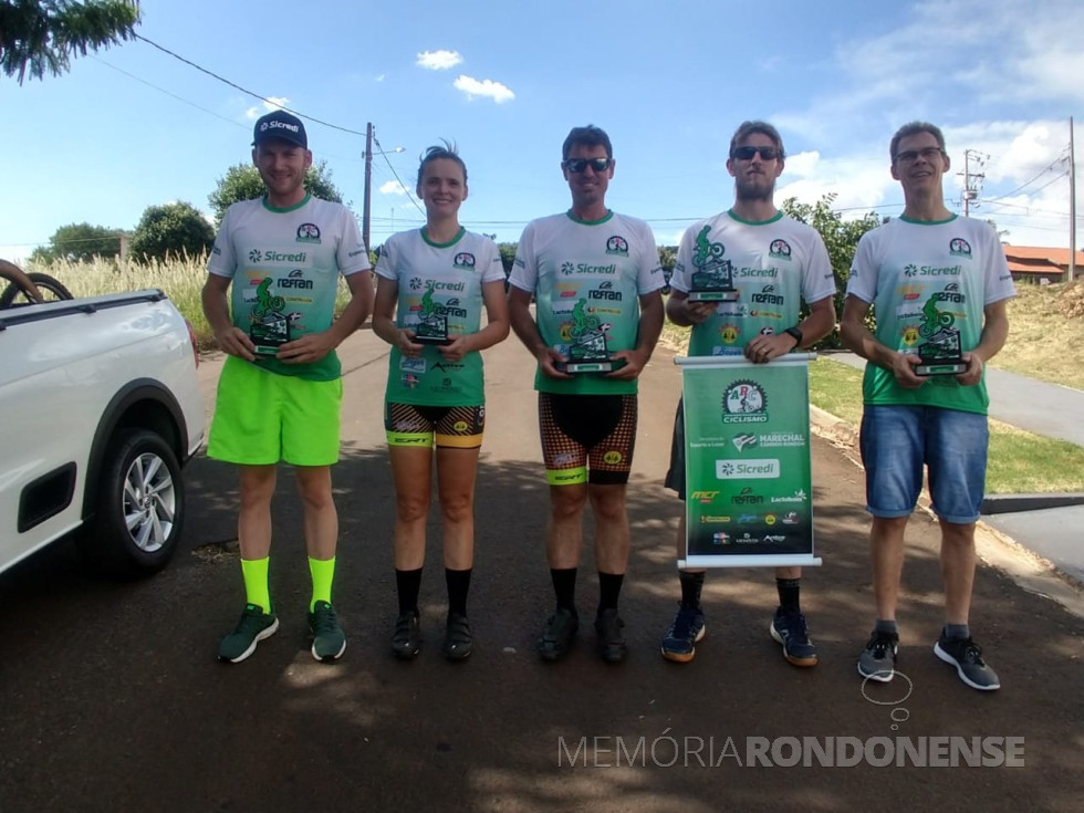 || Atletas rondonenses que participaram do Campeonato Regional Oeste de Mountain Bike, etapa Medianeira (PR), em meados de março de 2020.
Imagem: Acervo Associação Rondonense de Ciclismo (ARC) - FOTO 26 -