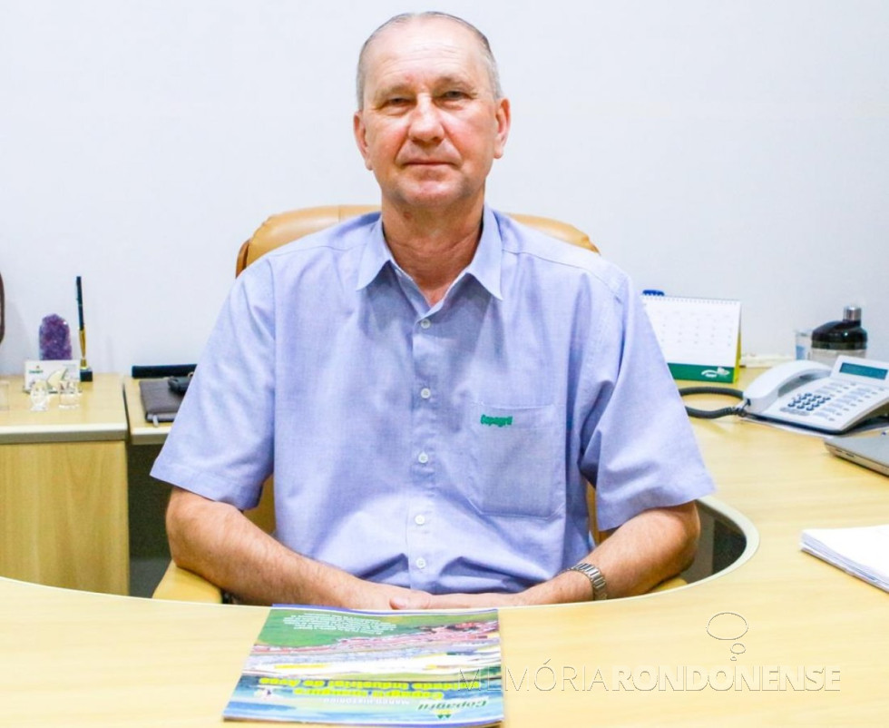 || Ricardo Silvio Chapla, diretor-presidente da Copagril, que liderou a instalação da unidade industrial de Aves e permanecia no cargo por ocasião dos 15 anos de funcionamento.
Imagem: Acervo Comunicação Copagril - FOTO 16 -