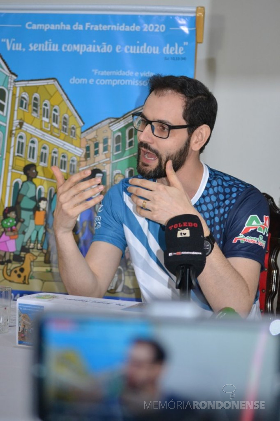 || Padre André Boffo Mendes explanando sobre a Campanha da Fraternidade 2020.
Imagem: Acervo Toledowebagora - FOTO 25 -