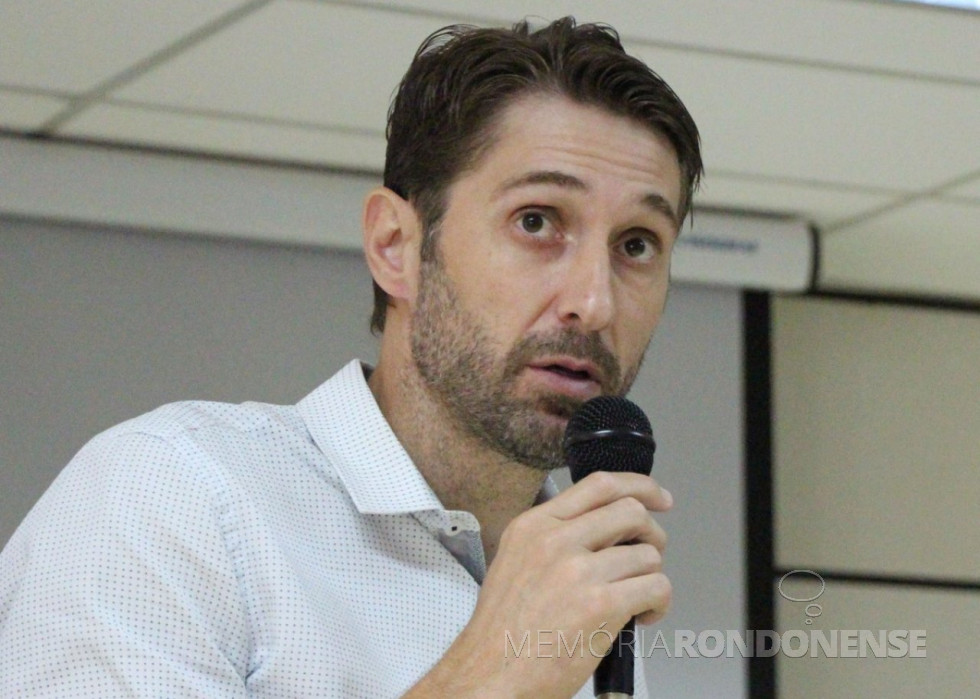 || Prefeito Municipal Marcio Andrei Rauber, de Marechal Cândido Rondon.
Imagem: Acervo O Presente - FOTO 15 -