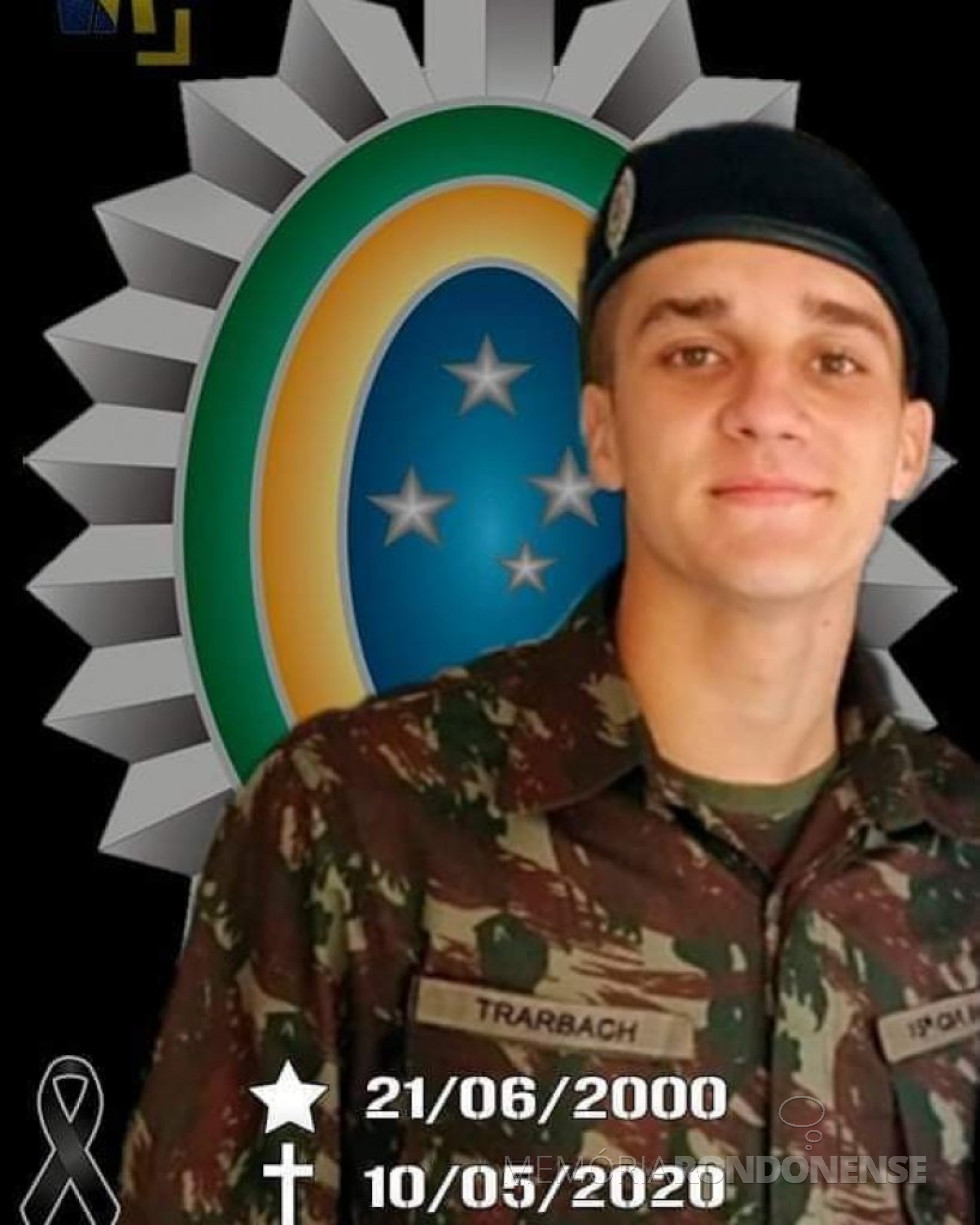 || Soldado Daniel Engelmann, morto nas águas do Rio Paraná, na cidade de Guaíra, depois que embarcação é atingida por barco clandestino, em maio de
Imagem: Acervo O Presente - FOTO 21 -