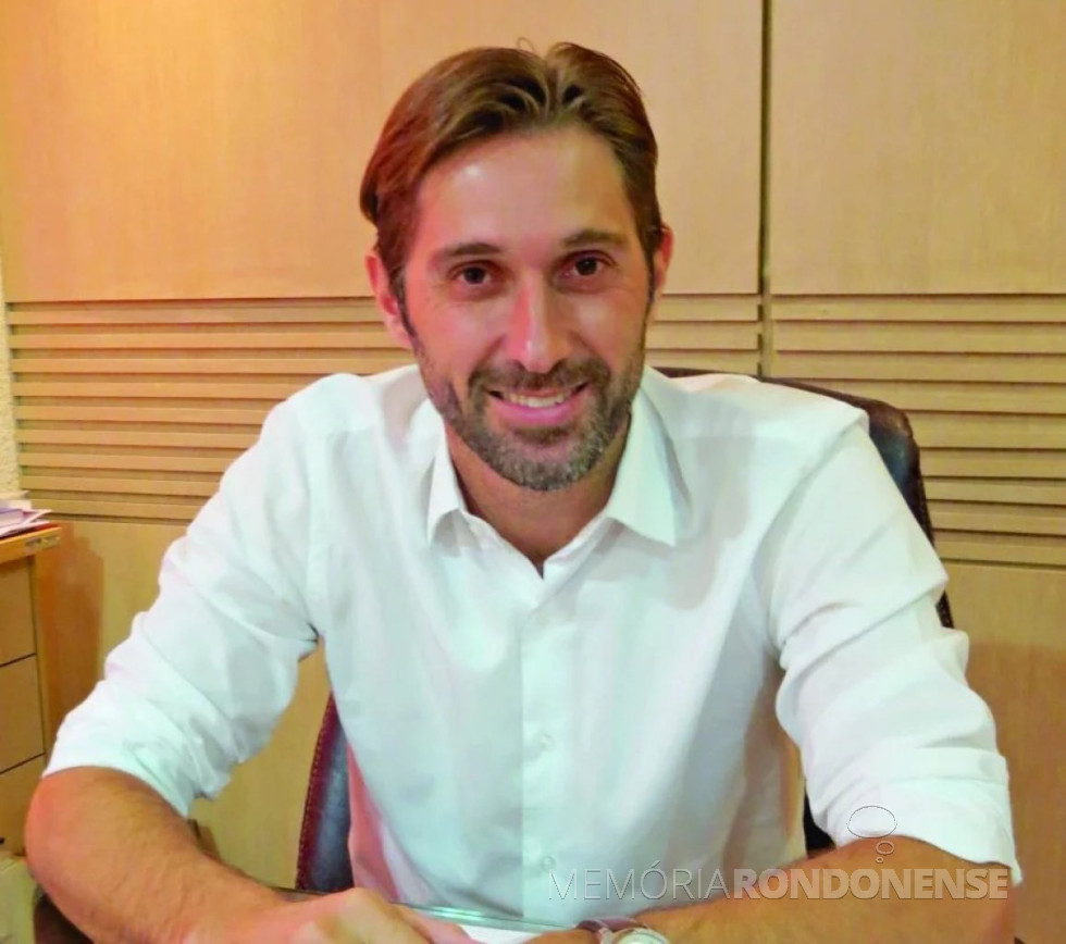 || Prefeito Marcio Andrei Rauber entrevista do Picolo Esporte e Notícia, em 13 de julho de 2020.
Imagem: Acervo O Presente - FOTO 14 -