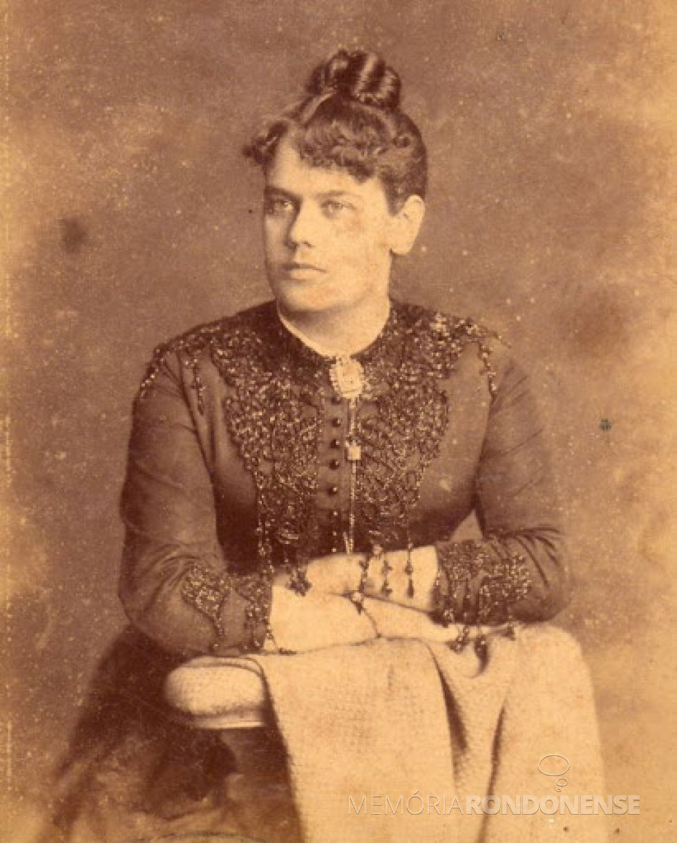 || Gaúcha Rita Lobato, a primeira brasileira com formação em Medicina no Brasil, em dezembro de 1887.
Imagem: Acervo Cultura e Ciência - UFBA - FOTO 2 -
