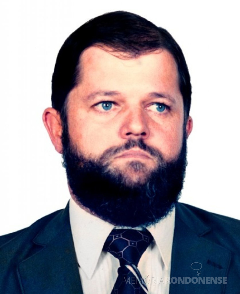 || Empresário rondonense Heitor Danilo Brenner, eleito presidente da ACIMACAR, em agosto de 1976.
Imagem: Acervo Acimacar - FOTO 6 -