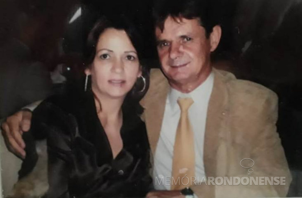 || Casal Noemia e Paulo Rempel - fundadores da empresa rondonense ROMAGRIL.
Imagem: Acervo do casal - FOTO 10 -