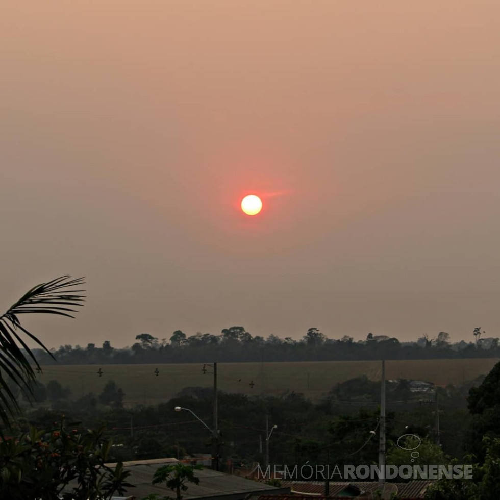 || Sol no início da manhã do dia 14 de setembro de 2020, em Marechal Cândido Rondon, que evoca o haicai da poeta paranaense Helena Kolody (1912-2004):
