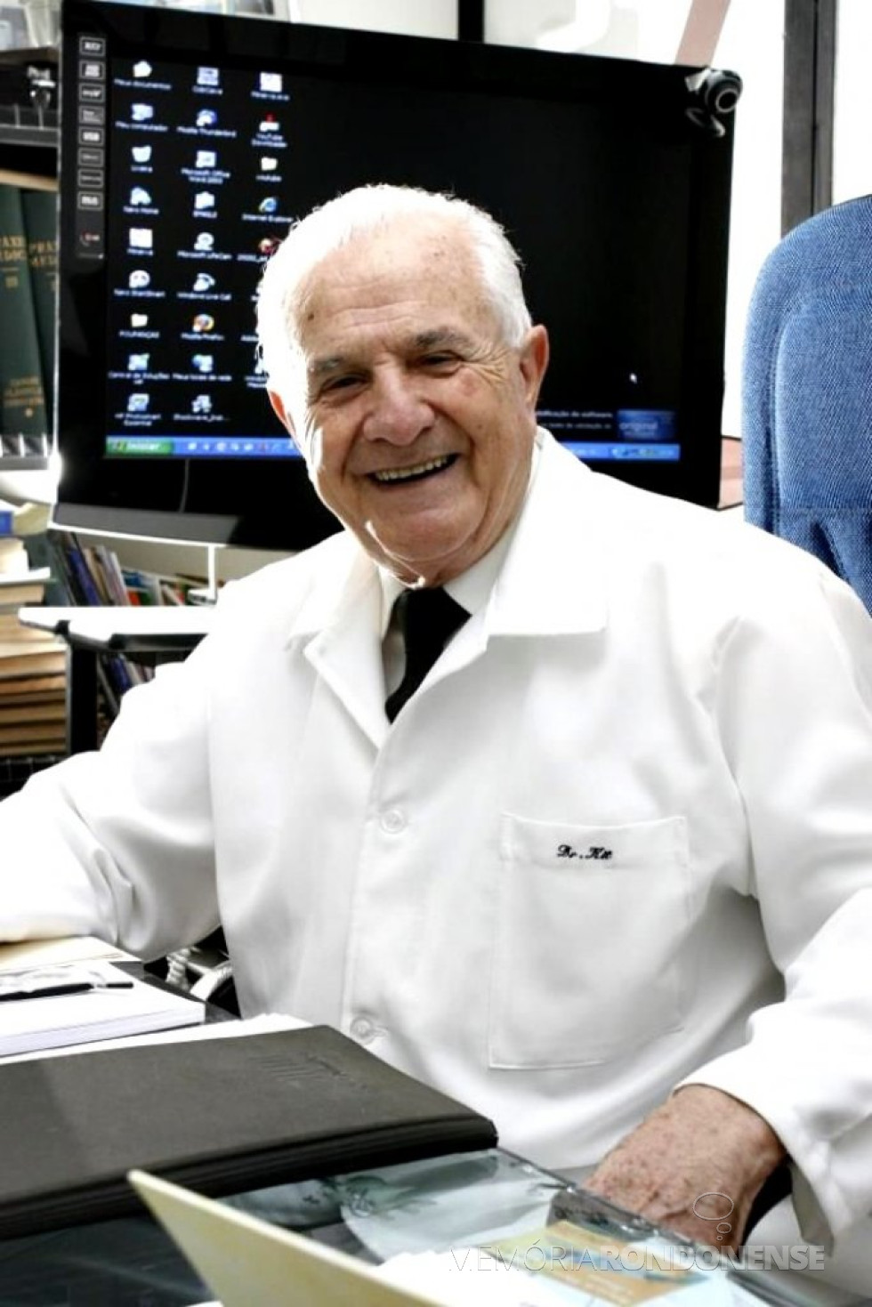 || Médico Kid Abdala que visitou a cidade de Marechal Cândido Rondon, como governador do Lions Club, setembro de 1969.
Imagem: Acervo Gazeta do Povo - FOTO 4 -