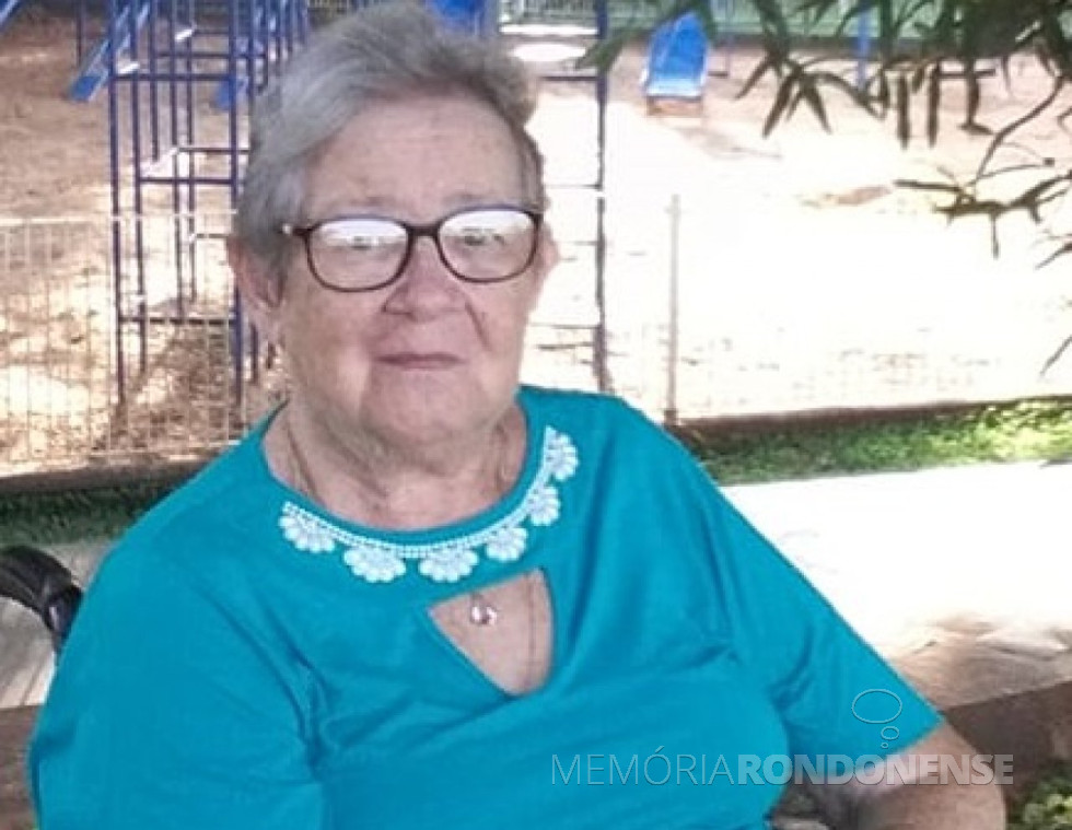 || Rondonense Ivene Scherer, ex-primeira dama de Marechal Cândido Rondon e Pato Bragado, falecida em outubro de 2020.
Imagem: Acervo da família - FOTO 19 -