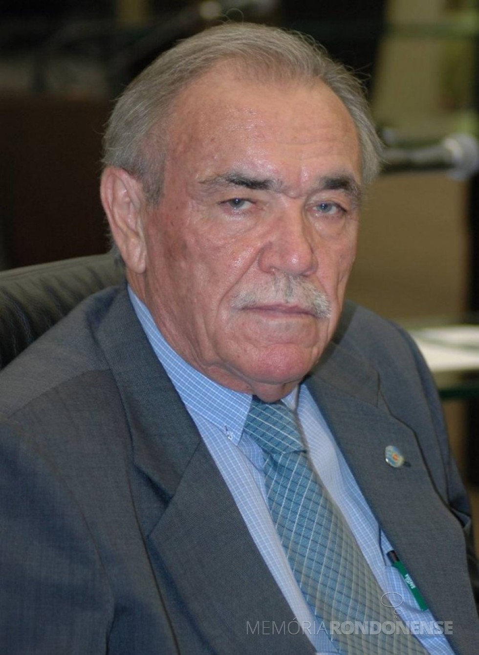 || Empresário Duílio Genari que tomou posse como prefeito de Toledo, em janeiro de 1977.
Imagem: Acervo Assembleia Legislativa do Paraná - FOTO 15 - 