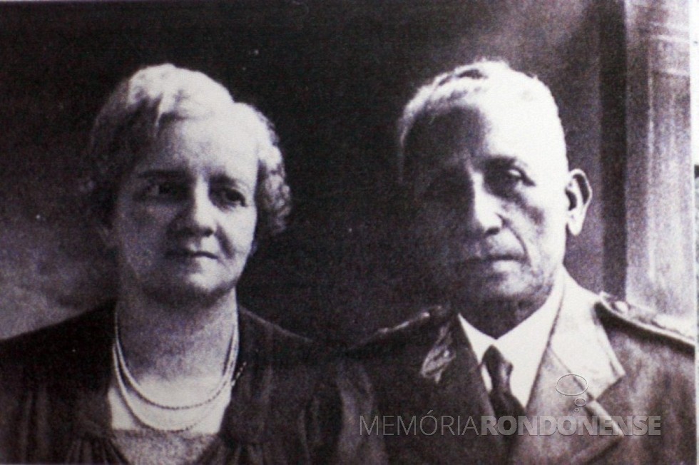 || Marechal Cândido Mariano da Silva Rondon com sua esposa Chiquita.
Imagem: Acervo Arquivo Nacional - FOTO - 1 - 
