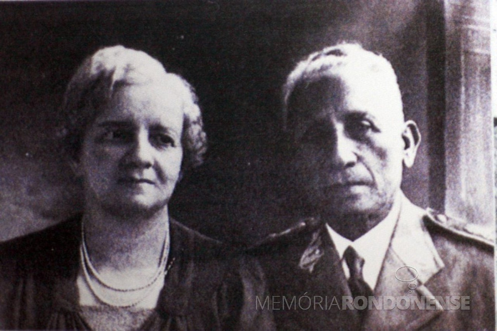 || Marechal Cândido Mariano da Silva Rondon com sua esposa Chiquita.
Imagem: Acervo Arquivo Nacional - FOTO - 2 -